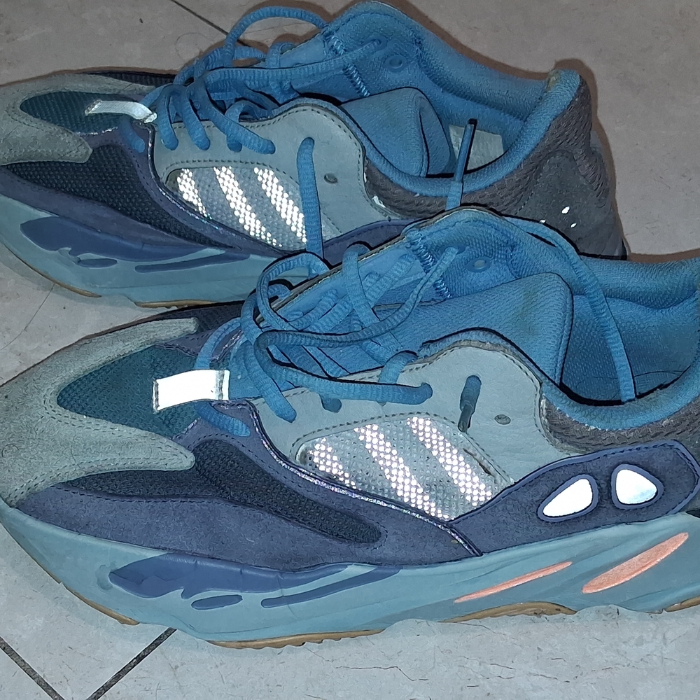 Yeezys Sneakers in Blue and Gray